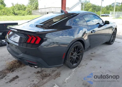 2024 Ford Mustang Ecoboost Fastback из США, поврежденный, VIN 1FA6P8TH6R5131378